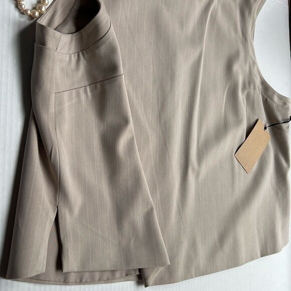 Halogen Stripe Sleeveless Suiting Shell - Picture 5 of 12